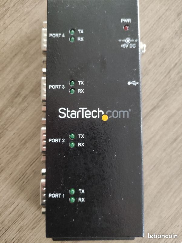 HUB 4 Ports série DB9 RS 232 industriel Startech (image 3)