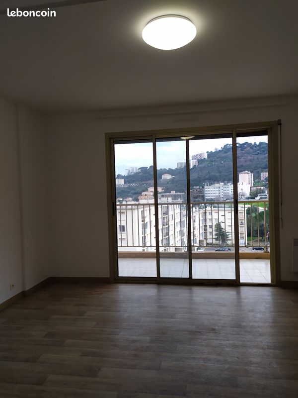 Appartement 1 pièce 33 m² · à Bastia · 33 m² · 520 €