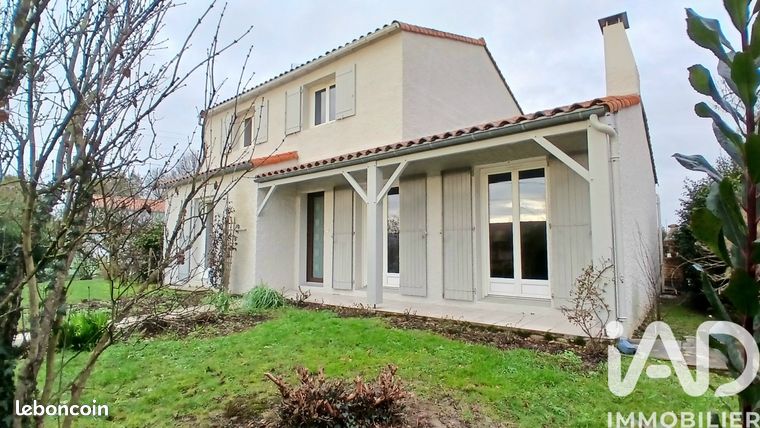 Maison 6 pièces 125 m²