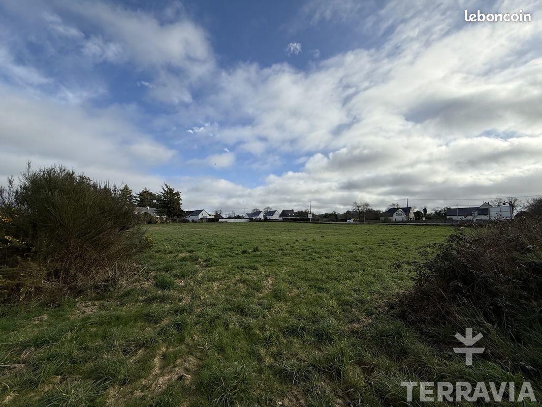 Terrain 727 m² · à Grand-Champ · 727 m² · 80 100 €