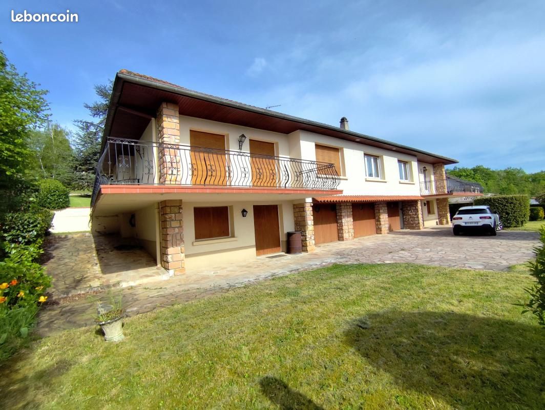 Maison 7 pièces 273 m² · à Montluçon · 273 m² · 199 000 €