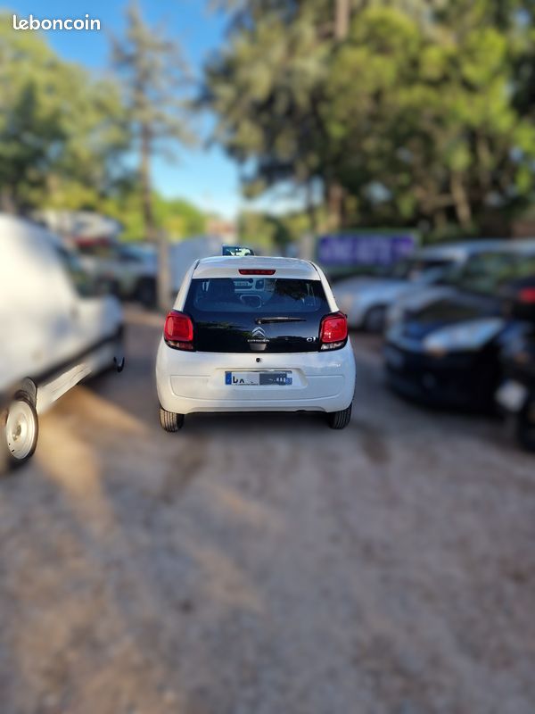 CITROËN C1 5 Portes 1.0 VTi 12V 70 cv (image 4)