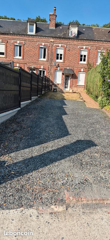 Maison 5 pièces 70 m² · à Lillebonne · 70 m² · 115 000 €