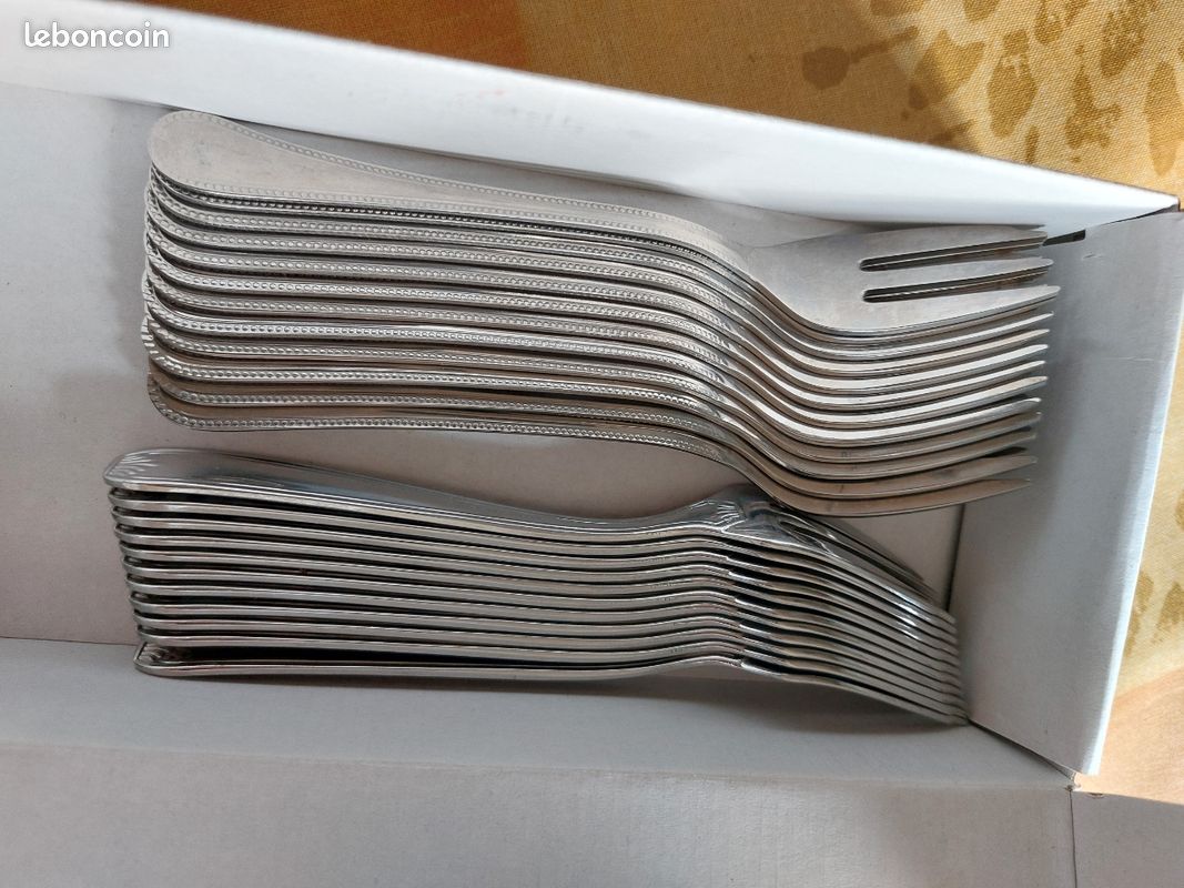 Fourchettes à huîtres et à dessert (image 1)