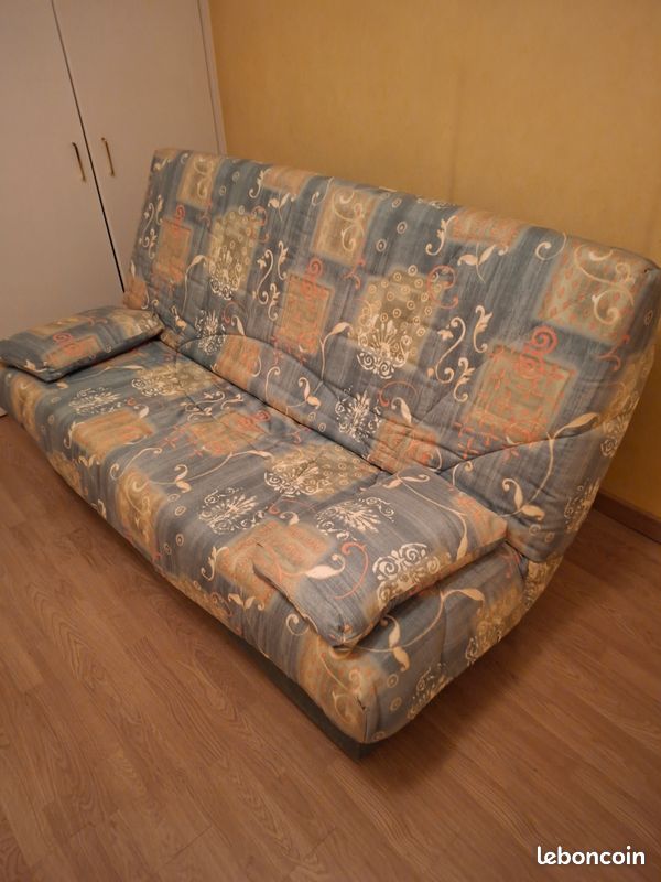 Clicclac canape a récupéré sur place (image 1)