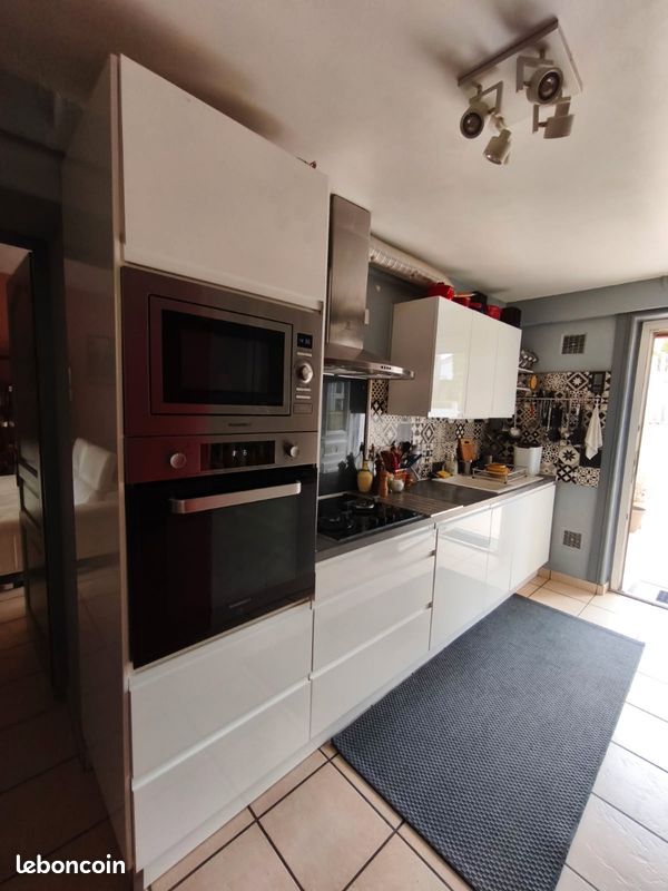 Maison 7 pièces 143 m² · à Clermont-Ferrand · 143 m² · 305 000 €