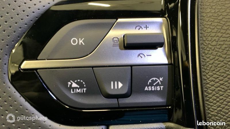 Peugeot 308 1.2 Hybrid 145ch GT e-DCS6 (image 25)