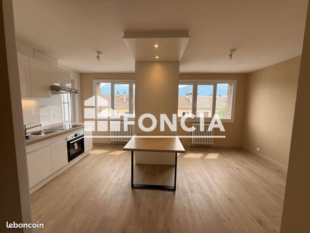 Appartement 1 pièce 31 m² · à Annecy · 31 m² · 750 €/mois