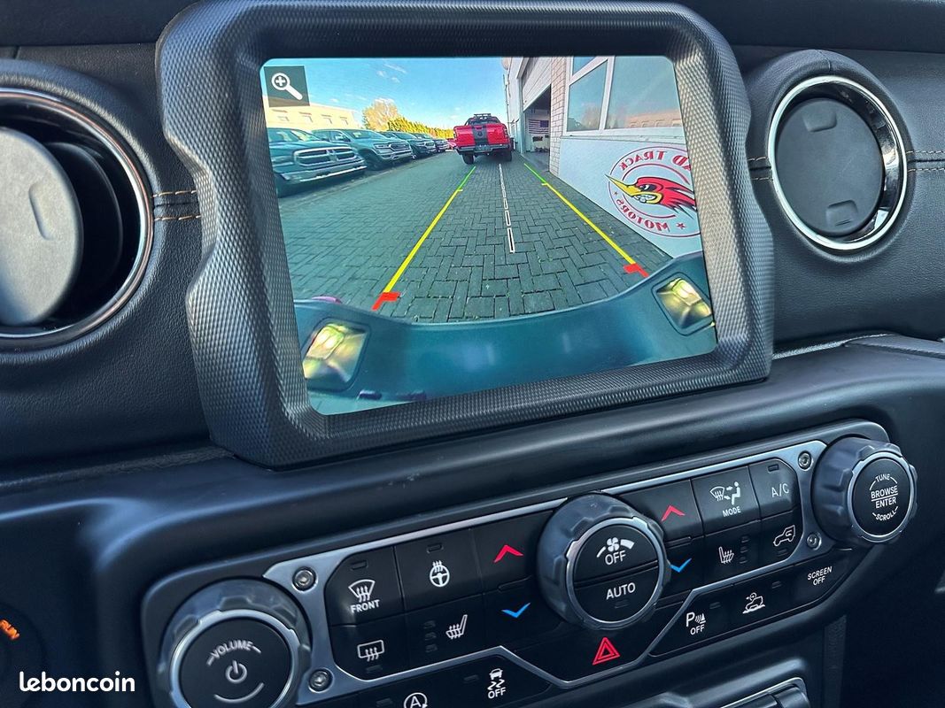 Jeep GLADIATOR High Altitude 3.6 V6 290 ch – BVA – 4x4 – Cuir Nappa – ACC – 32 100 km (image 10)