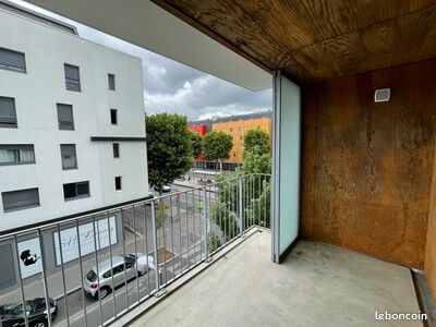 Appartement 3 pièces 52 m² · à Cenon · 52 m² · 725 €/mois