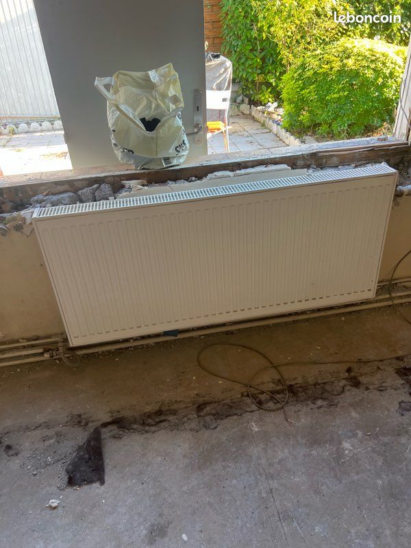 Radiateur, mural (image 1)