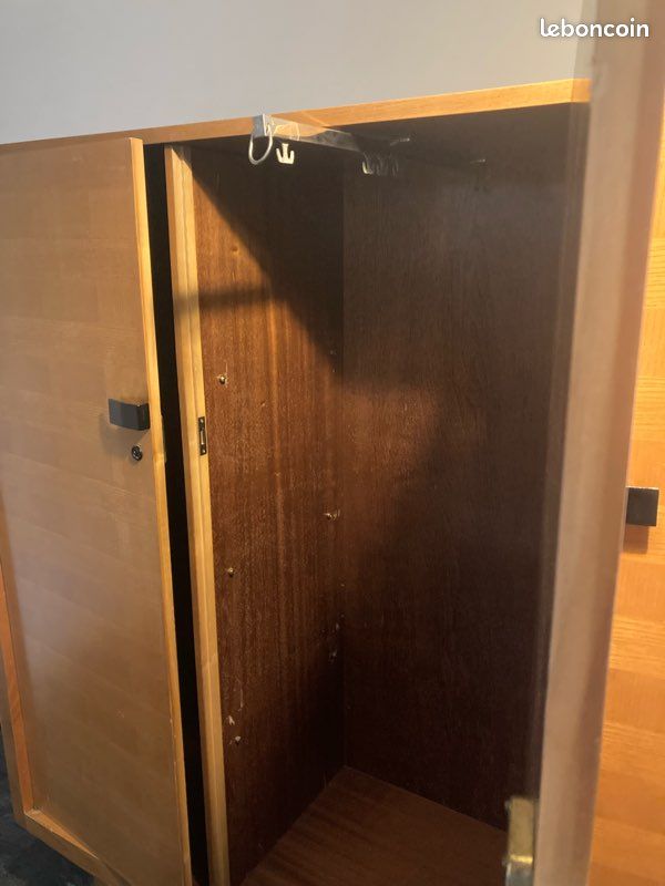 Superbe armoire pied compas (image 3)