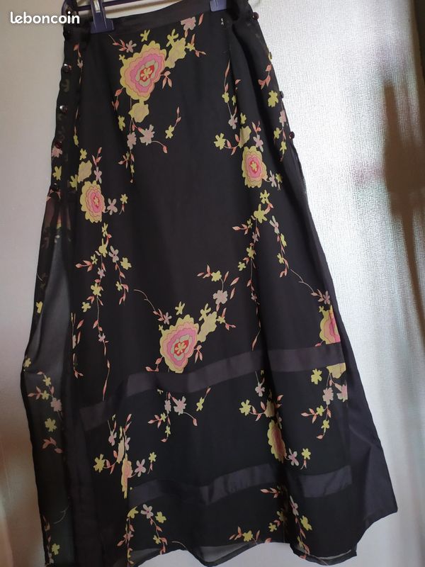 Jupe longue chic T : 36/38 mousseline noire imprimée TBE (image 1)