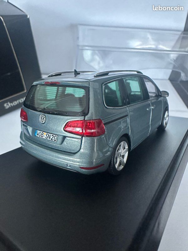Minirama 1:43 - 1 - Voiture miniature - Vw Käfer garage workshop