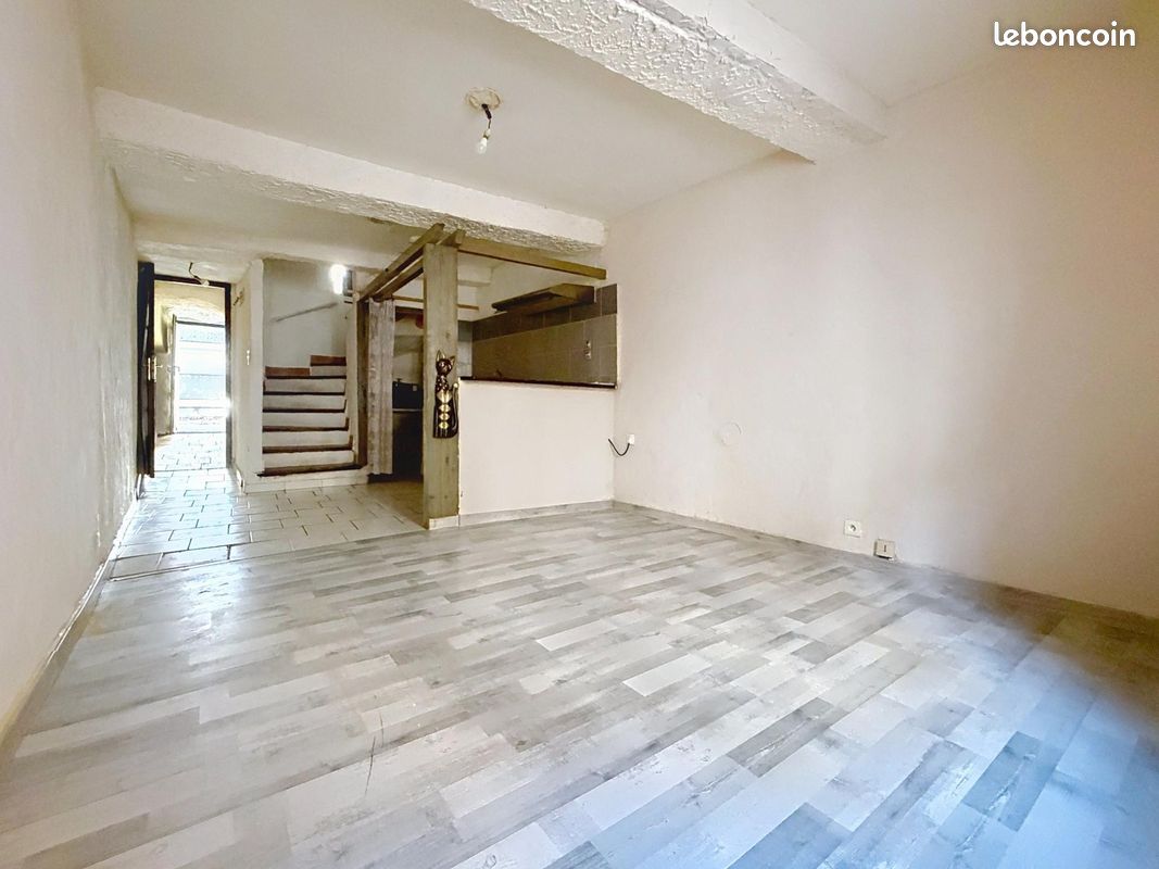 Maison 3 pièces 99 m² · à Malijai · 99 m² · 99 000 €