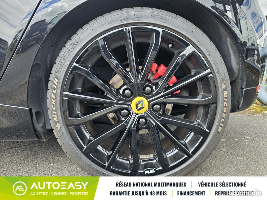 Renault Clio IV RS 1.6 220 TROPHY EDC 6 RS18 AKRAPOVIC (image 26)