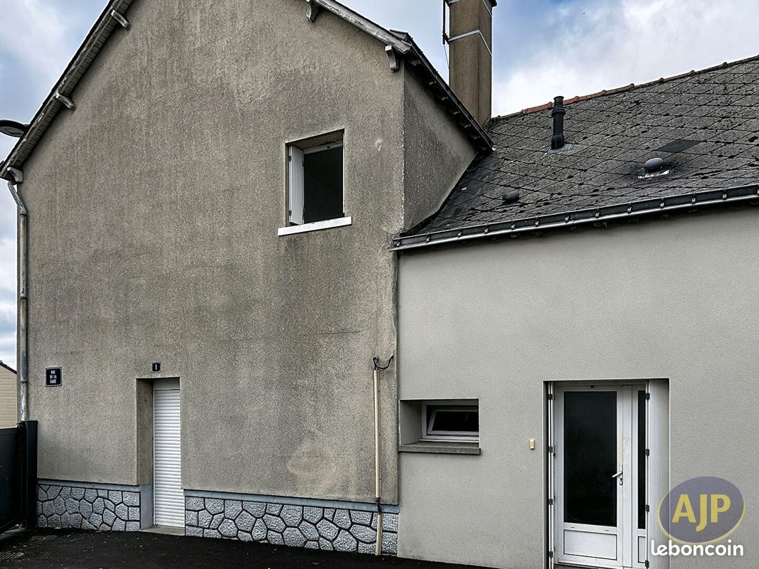 Maison 5 pièces 117 m² · à Issé · 117,2 m² · 700 €/mois