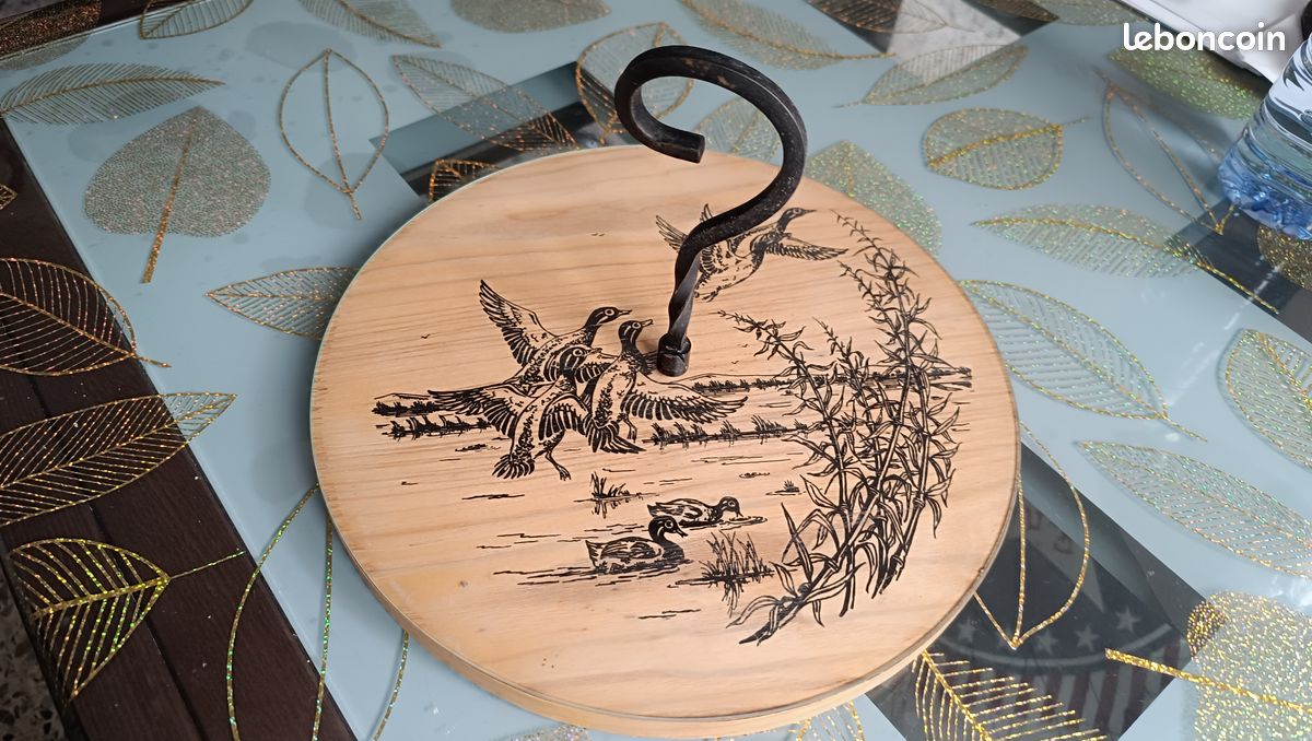 Plateau a fromage en bois dessus verre (image 2)