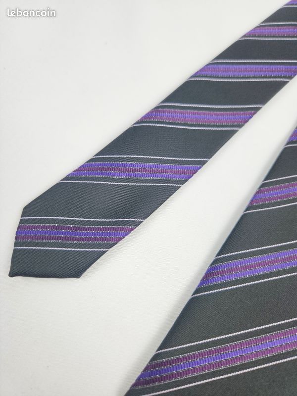 Cravate Bijan Soie Rayée Violette + Poche Carrée Assortie - Luxe Italien - Occasion