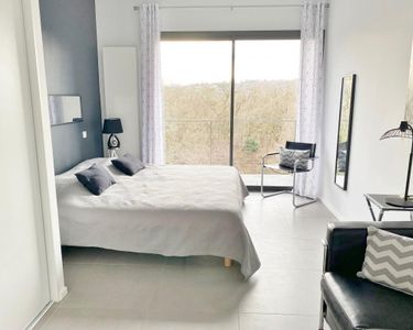 Maison 1 090 000 € - 207 m²