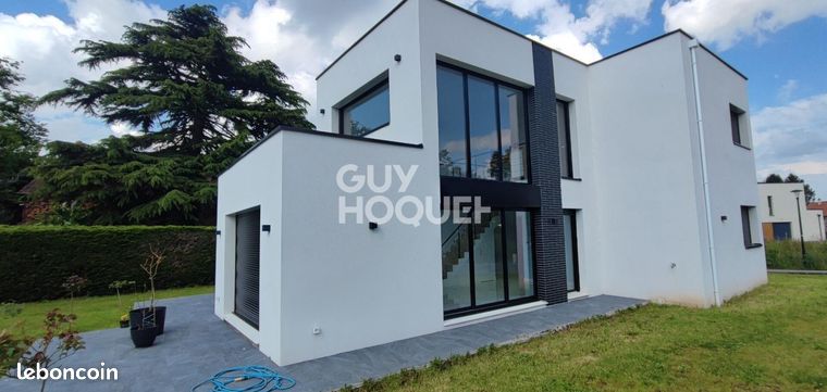 Maison 6 pièces 143 m²