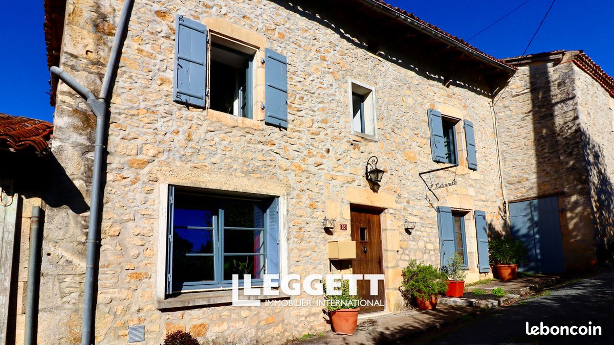 Maison 4 pièces 82 m² · à Varaignes · 82 m² · 193 500 €