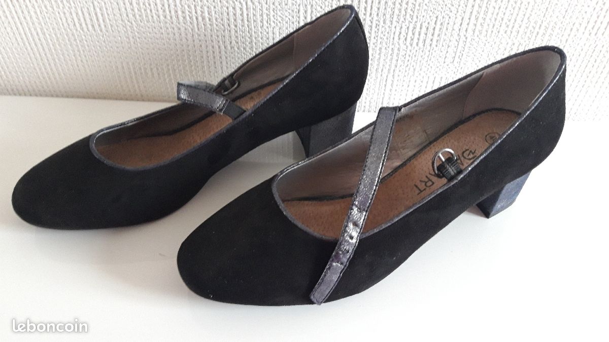 Chaussures Damart simili daim T40 (image 7)