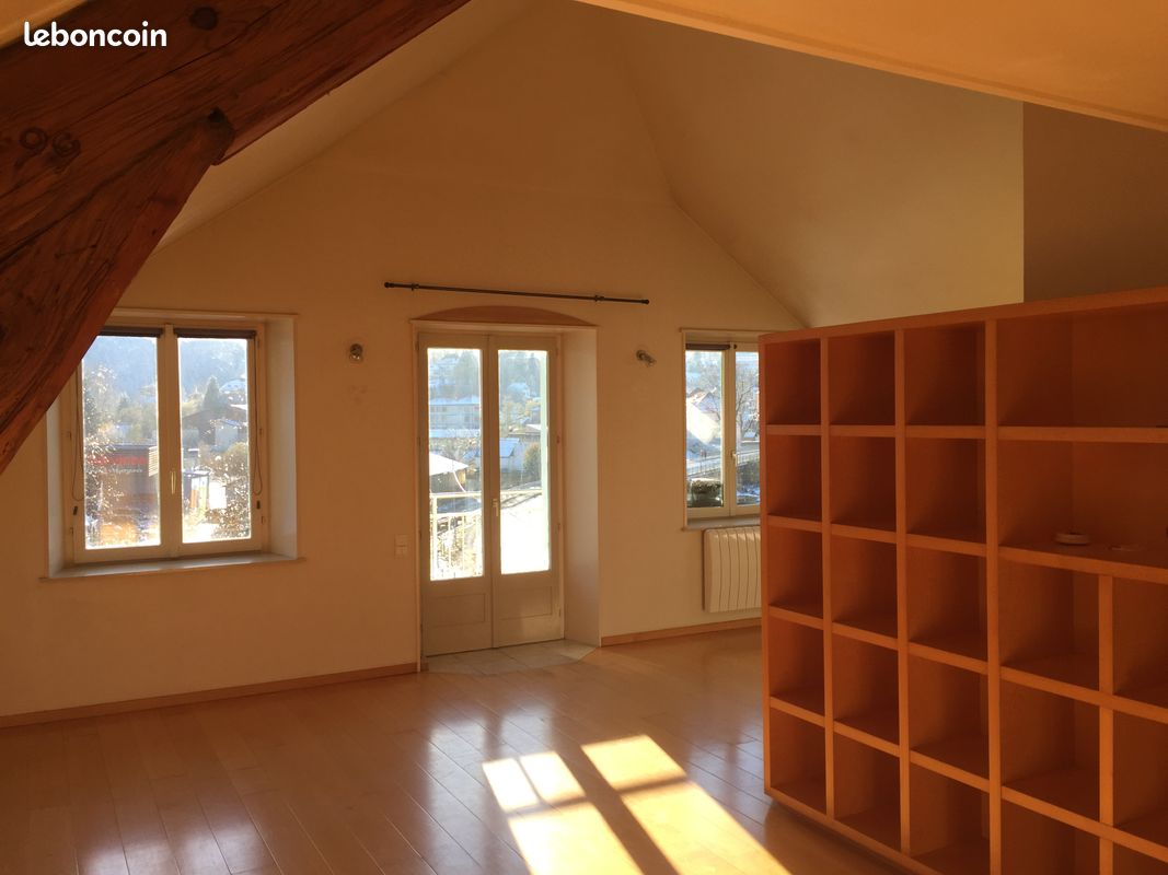 Appartement 2 pièces 75 m² · à Villers-le-Lac · 75 m² · 890 €/mois