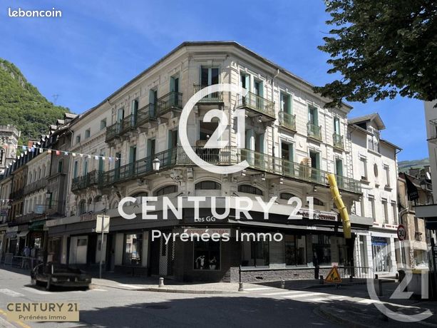 Appartement 4 pièces 165 m²