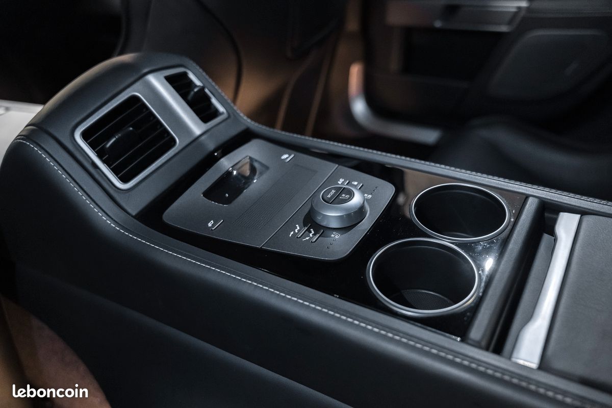 Aston Martin Rapide S V12 6.0 560 - Bang & Olufsen, Sièges avant et arrière ventilés - Disponible en financement à partir de 990e / Mois (image 14)