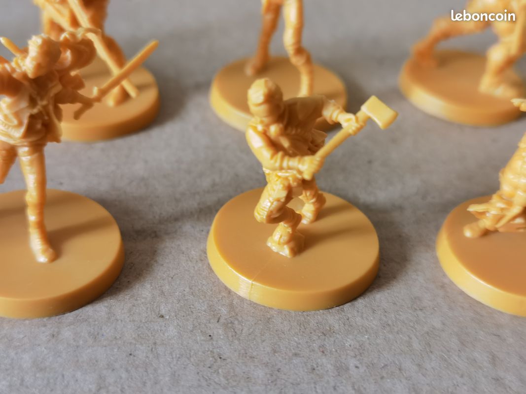 Lot de 3 ou 4 Figurines de personnages – ZOMBICIDE (image 5)