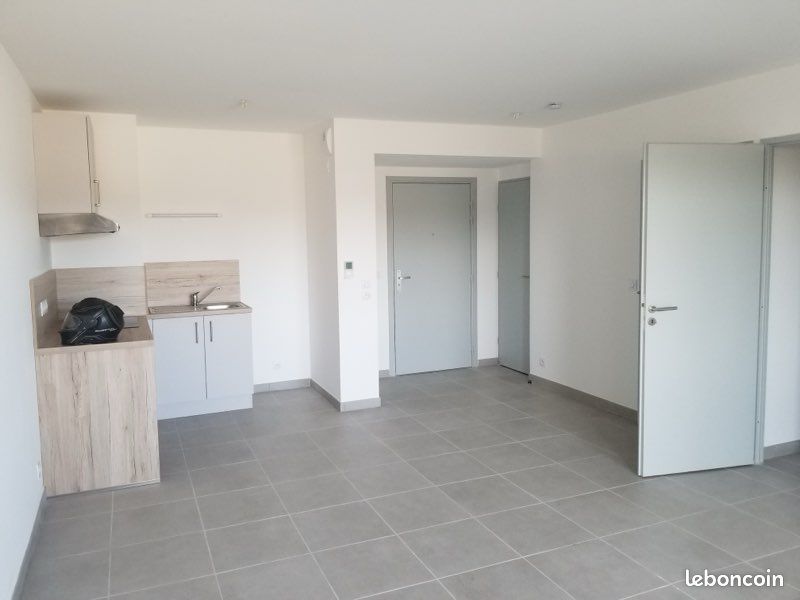 Appartement 2 pièces 48 m² · à Miramas · 48 m² · 730 €