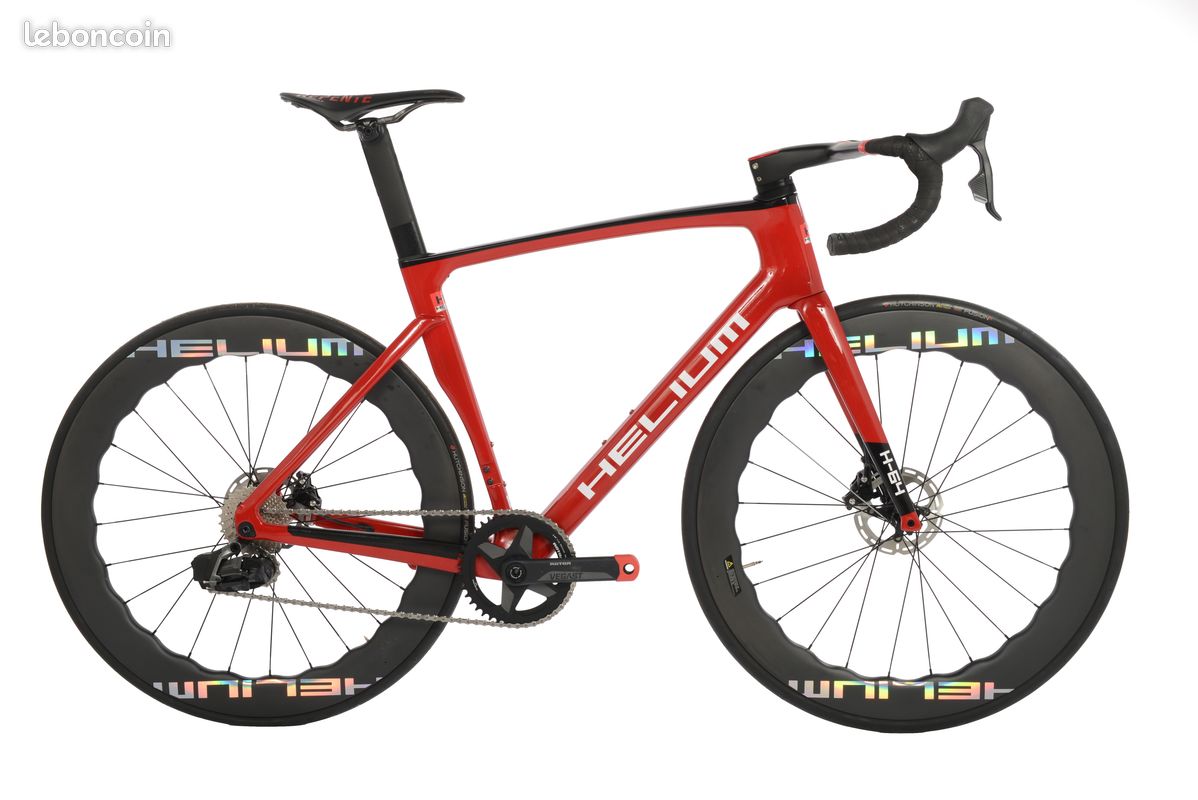 HELIUM H-64 Rival AXS AERO Vélos