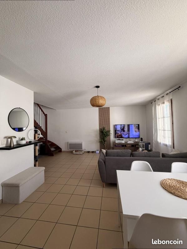 Appartement 3 pièces 60 m² · à Sommières · 60 m² · 694 €/mois