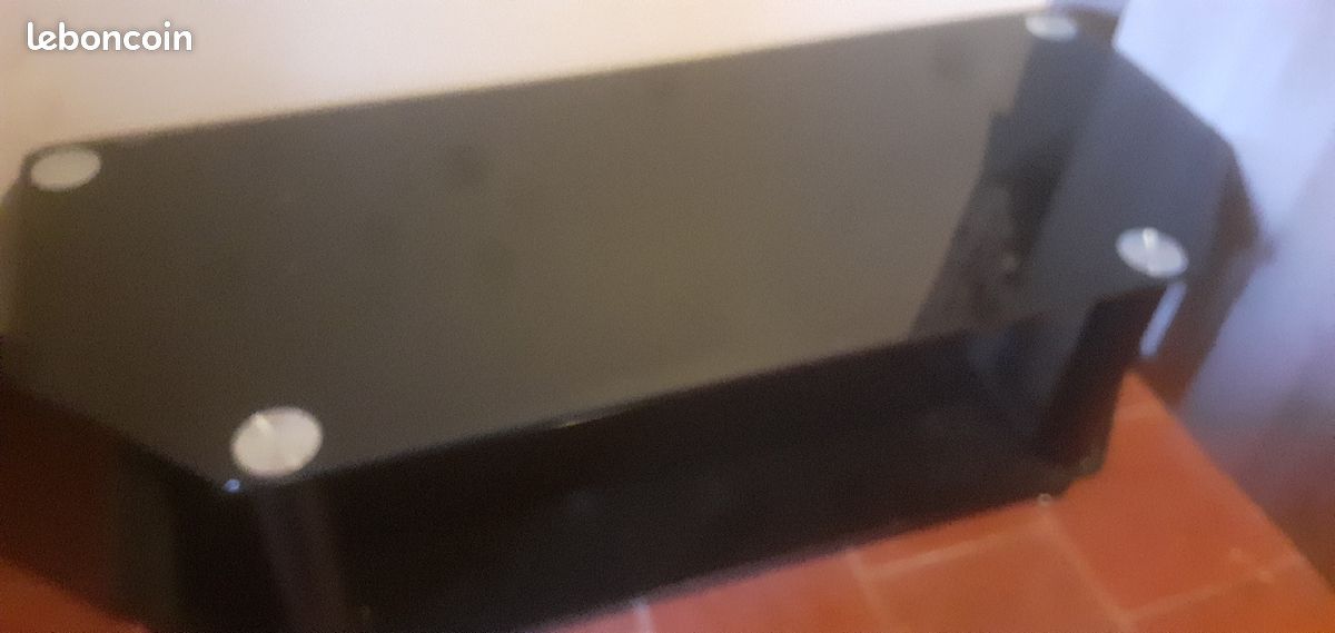 Meuble télévision en verre (image 1)