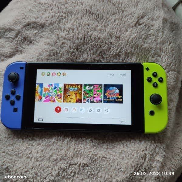 Nintendo Switch (image 3)