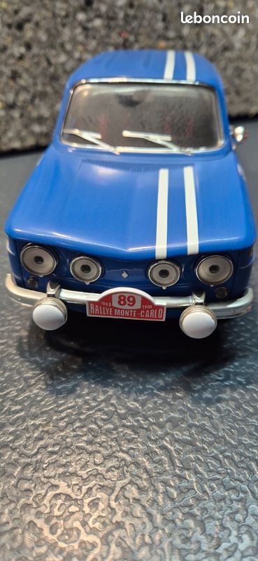 Monte-Carlo Historique : quatre R8 Gordini au départ