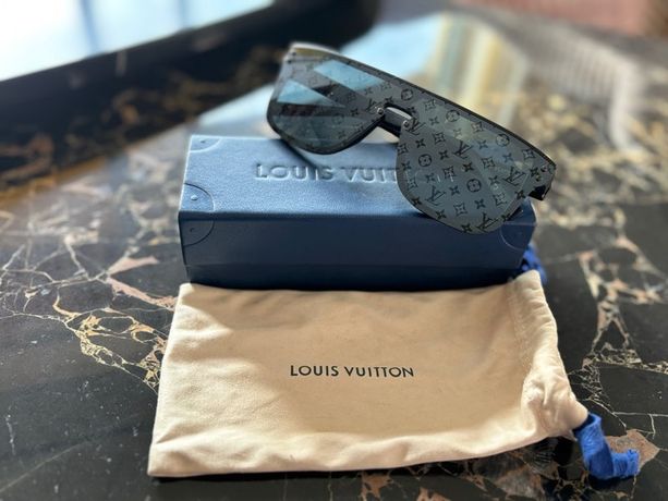 Lunettes de soleil Louis Vuitton Lunettes de soleil Femme Paris Texas  Z1132E ; Z1132W 53-20 pas cher