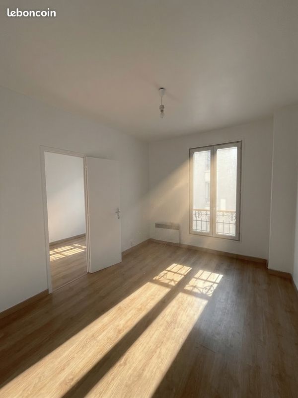 Appartement 2 pièces 27 m² · à Saint-Denis · 27 m² · 779 €/mois