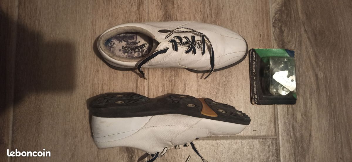 Chaussures de golf taille 40 M (image 2)