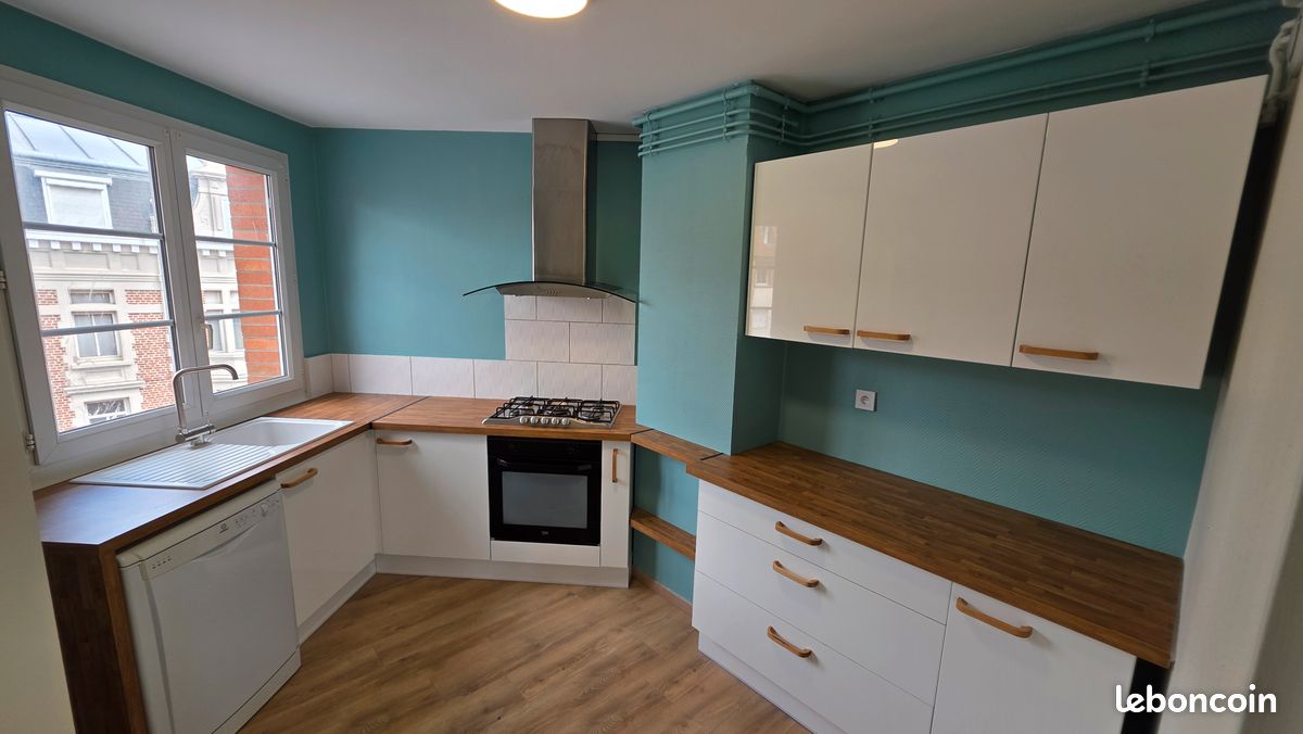 Appartement 4 pièces 85 m² · à Hénin-Beaumont · 85 m² · 880 €