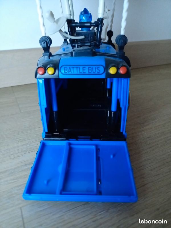 Bus de combat fortnite battle Royale (image 4)