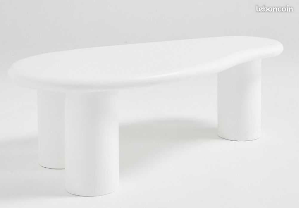Table basse blanche (image 1)