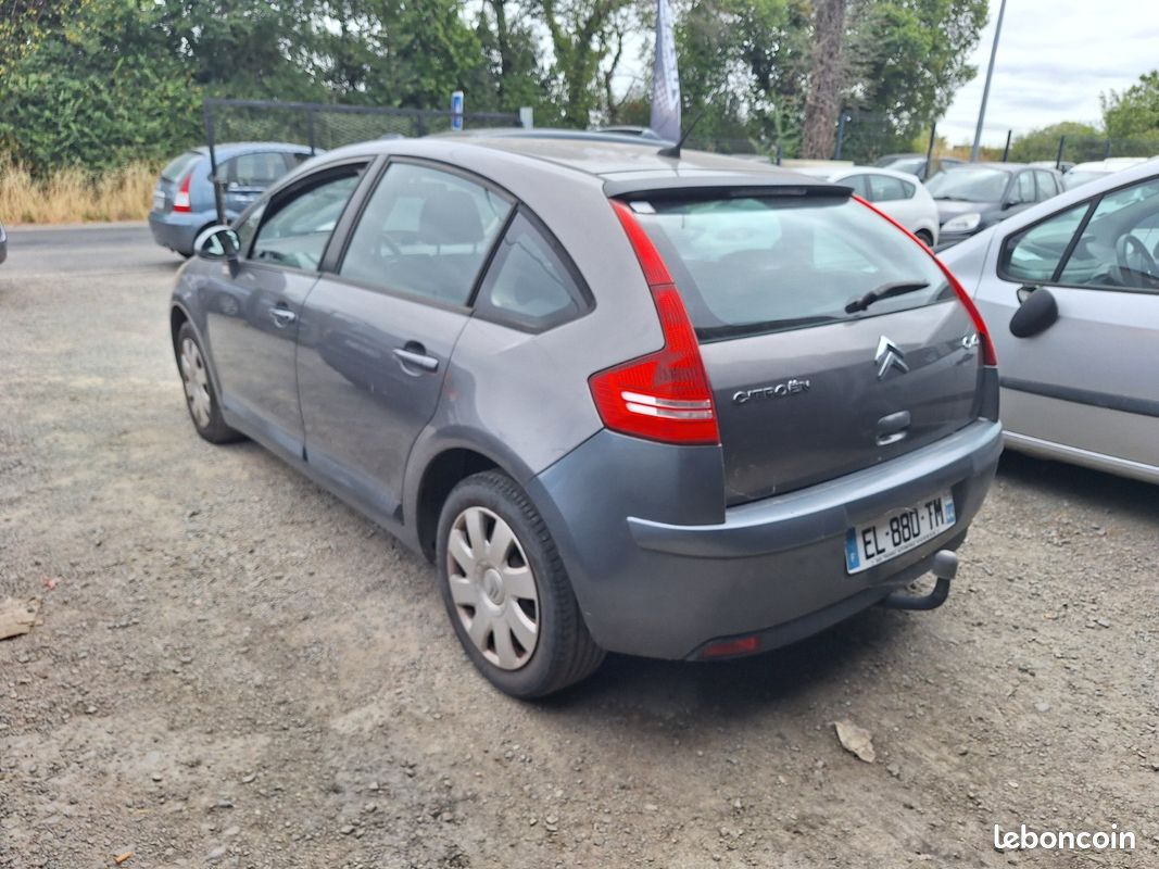 CITROEN C4 AIRDREAM BUSINESS C4 HDi 92 Business (image 3)