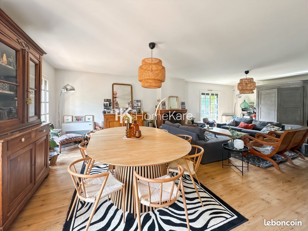 Maison 8 pièces 270 m² · à Saint-Orens-de-Gameville · 270 m² · 499 000 €