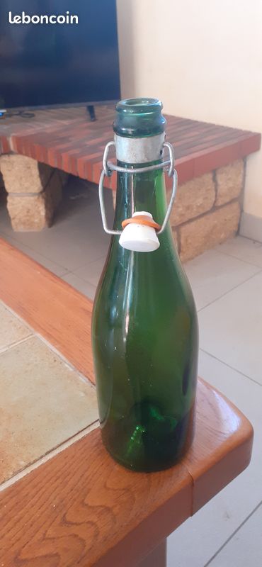 Bouteilles à cidre (image 2)
