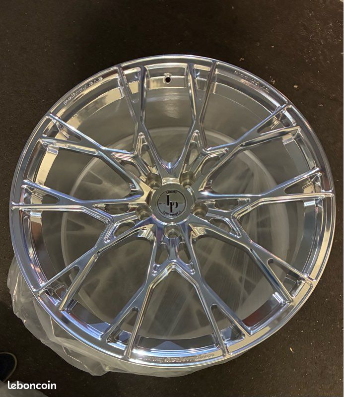 NEUF* 4 jantes forgées ST Wheels 23" Chrome / Polish (image 1)