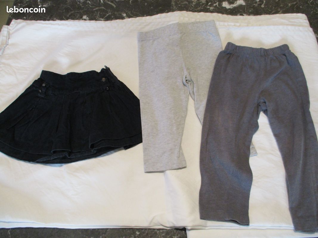 Lot de 18 vêtements pour fille de 3- 4 ans (image 13)