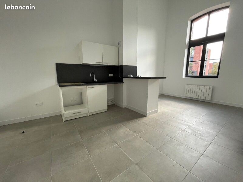 Appartement 3 pièces 56 m² · à Saint-André-lez-Lille · 56,3 m² · 851 €/mois