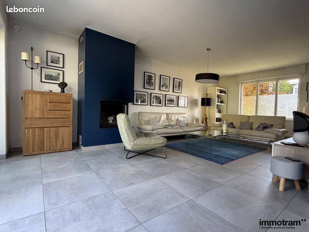 Maison 6 pièces 150 m² · à Tourcoing · 150 m² · 550 000 €